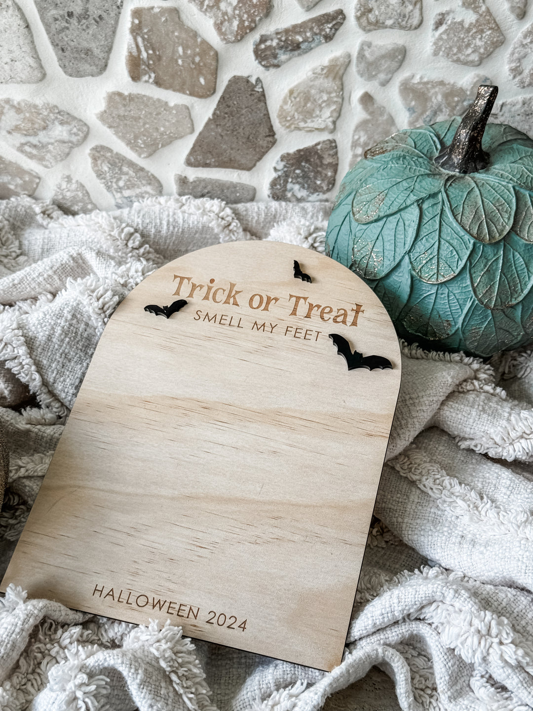 Trick or Treat Smell my Feet Footprint Plaque