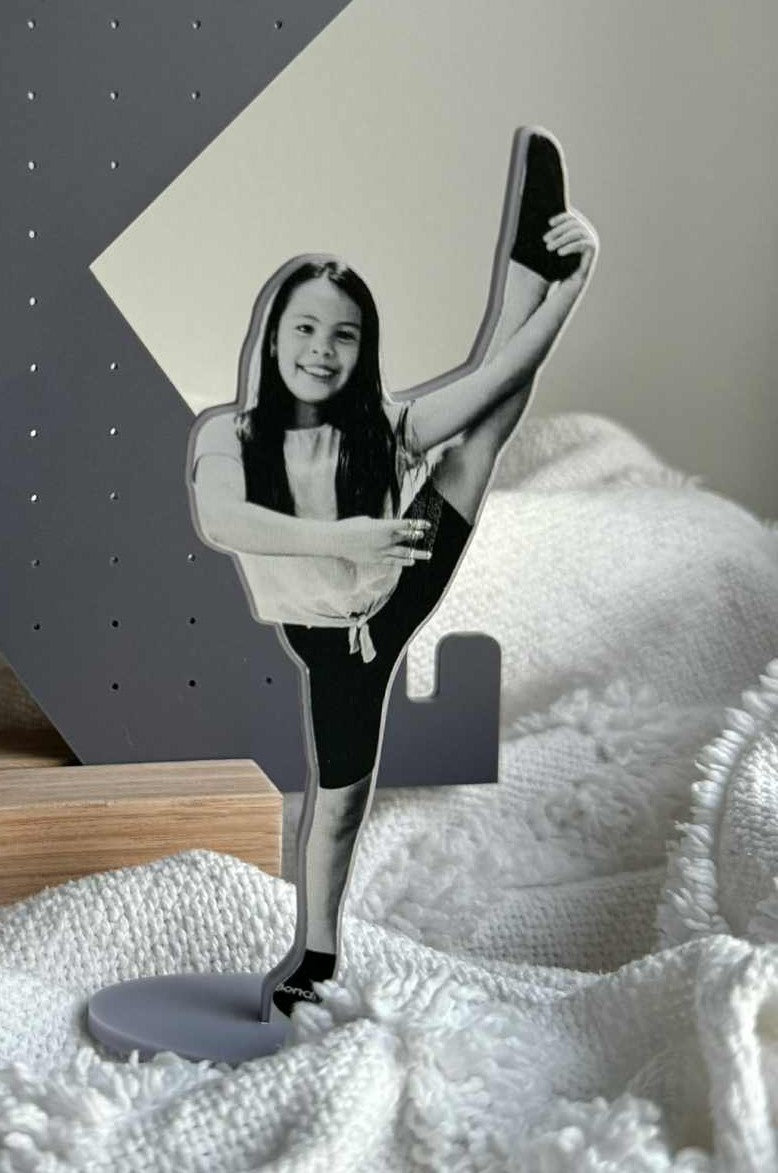 UV printed Photo Outline Stand