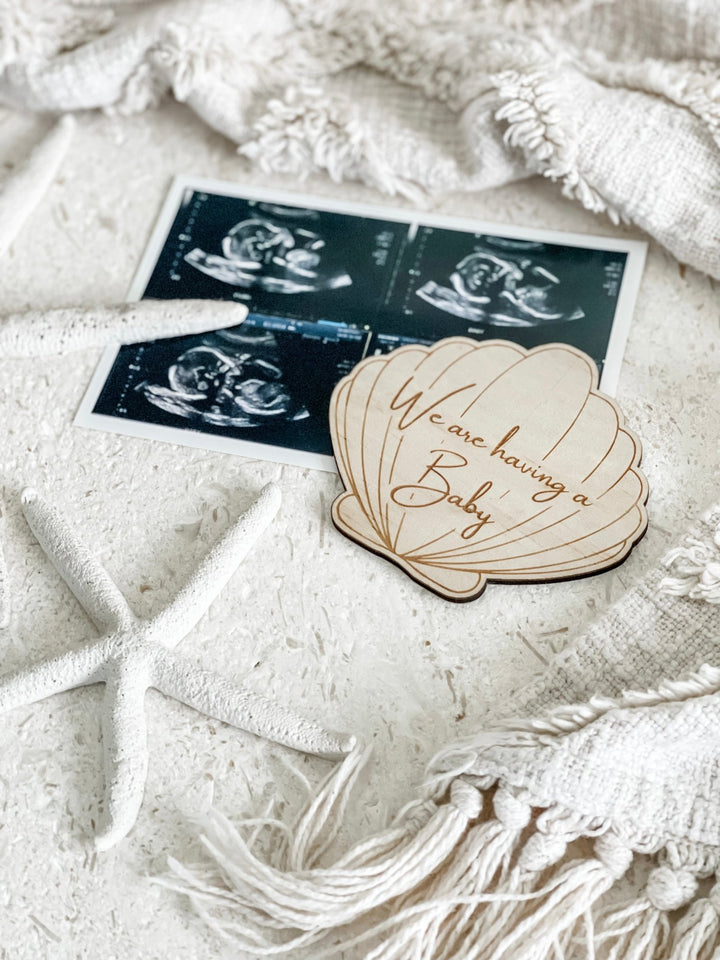 Pregnancy Milestone Discs - Clam Shell Shape - The Humble Gift Co.