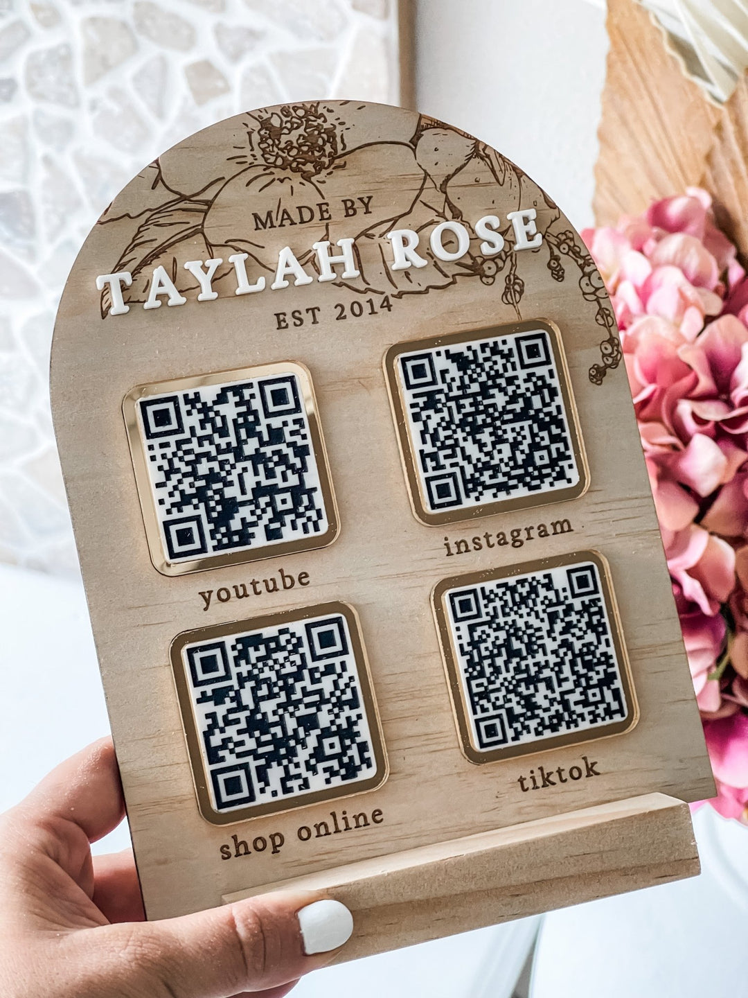 Social Media Arch with 4 QR Codes - The Humble Gift Co.