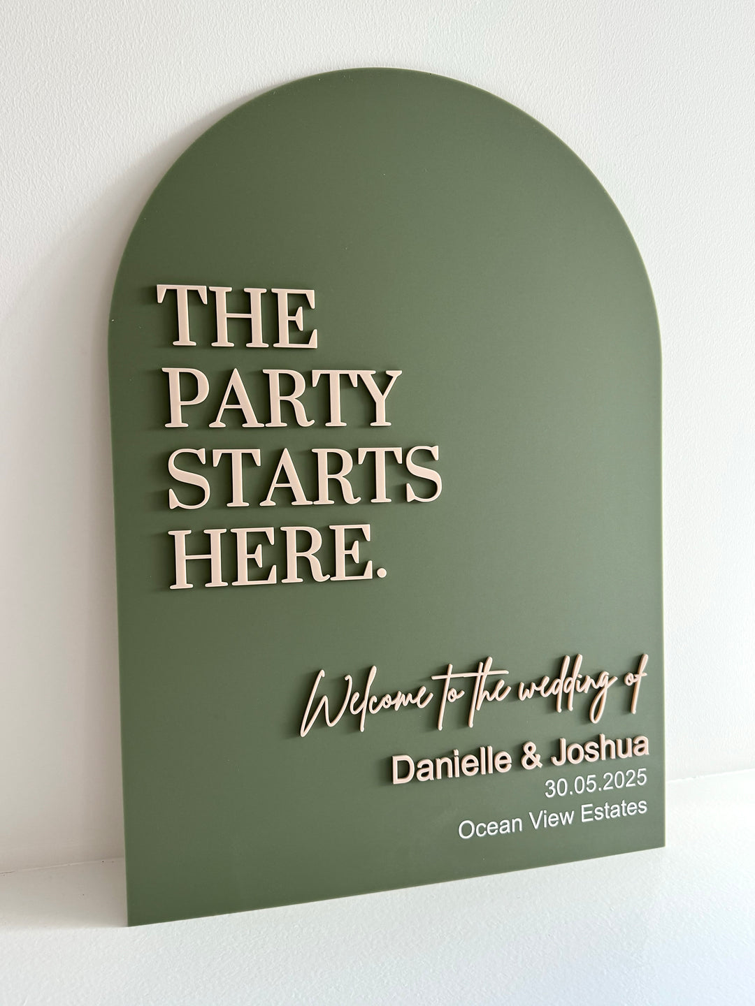 Acrylic Arch Welcome Sign - The Party Starts Here