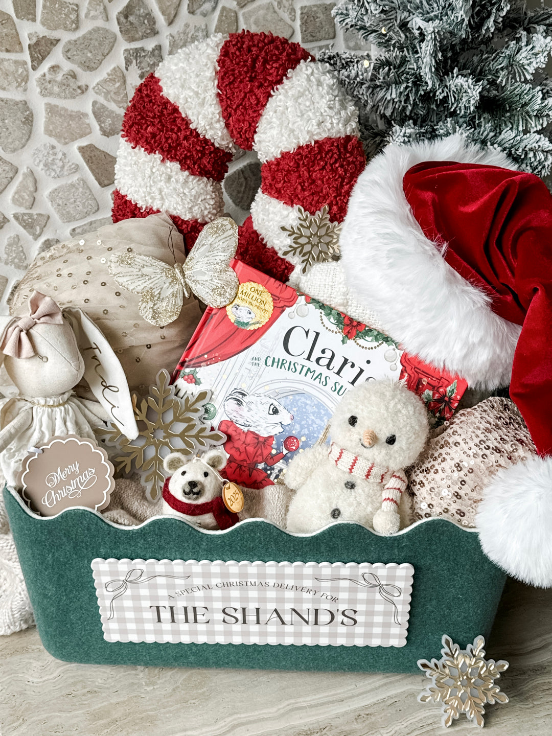 Gingham Scallop Edge Crate Plaque with Bow Design