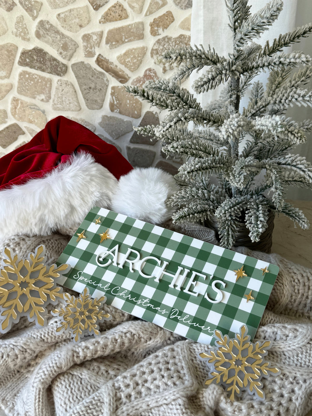 Gingham Crate Plaque