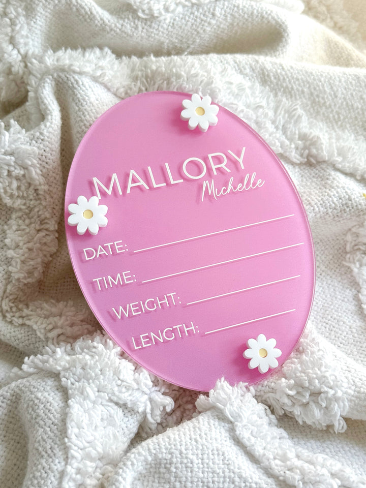 Baby Announcement Plaque with Daisies