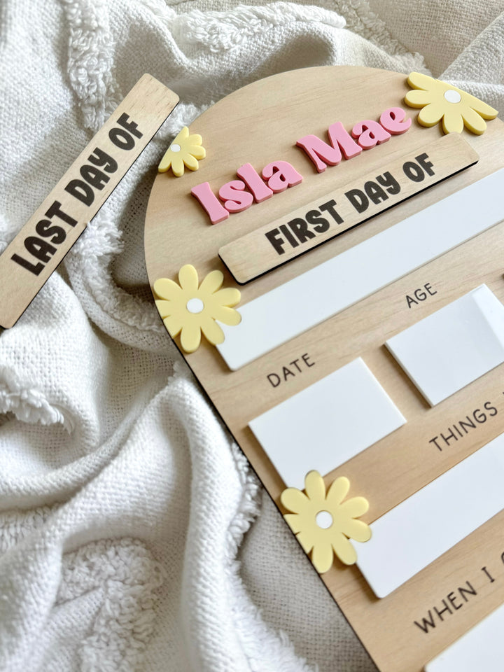 First/Last Day Board - Wooden Board with Daisies