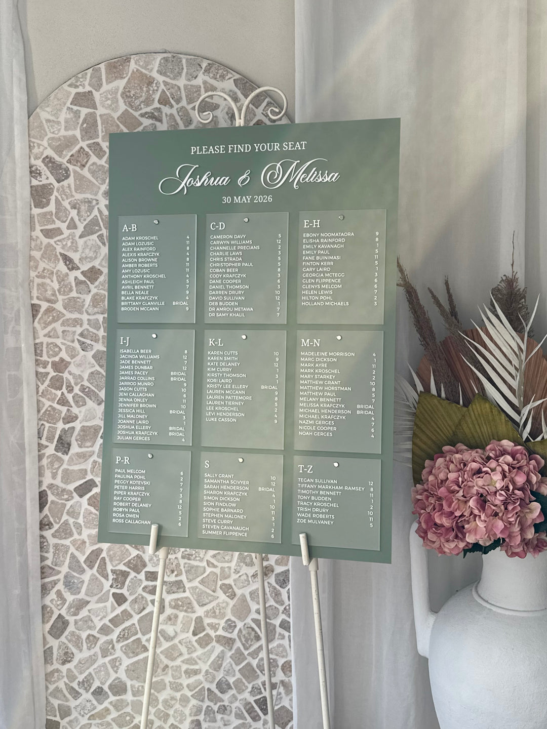 Rectangle Seating Chart with Layered Guest List