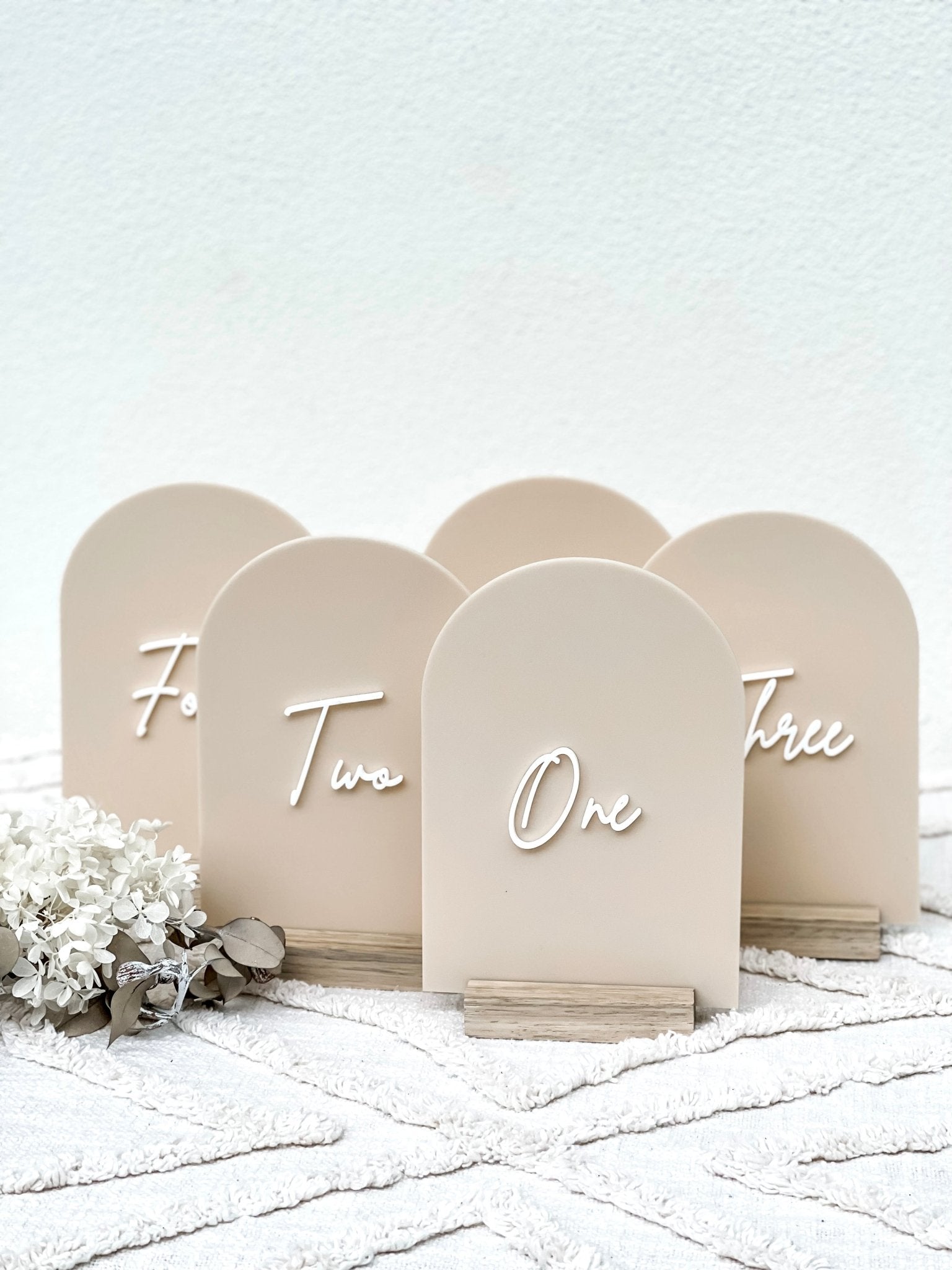 Acrylic Arch Table Numbers - The Humble Gift Co.