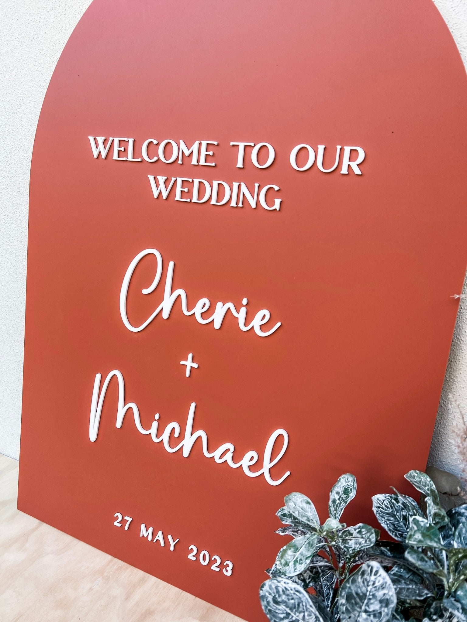 Acrylic Arch Welcome Sign - Style 3 – The Humble Gift Co.