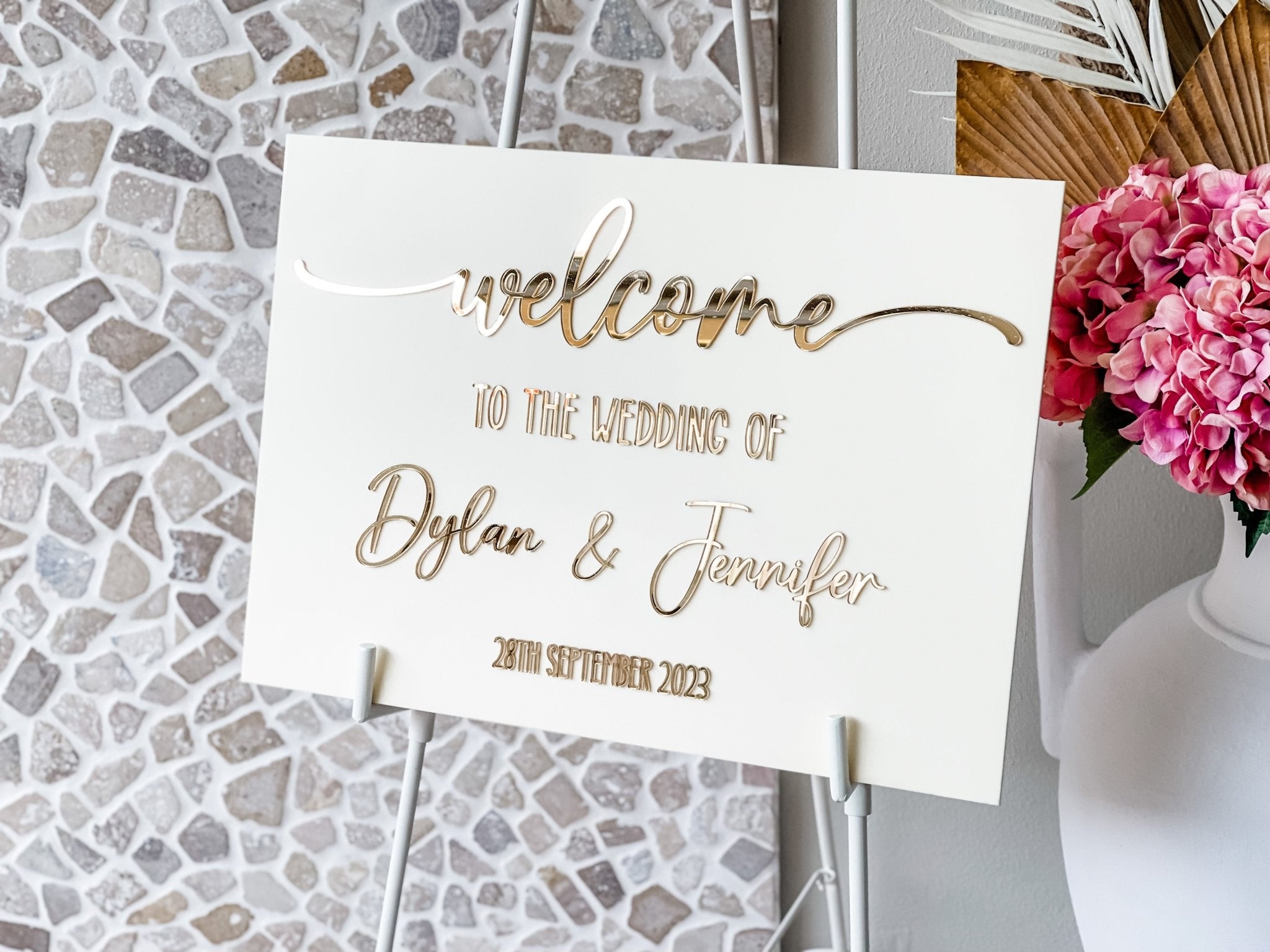 Senator Welcomesign Acrylic Welcome Sign | Personalised Wedding Signage – The Humble Gift Co.
