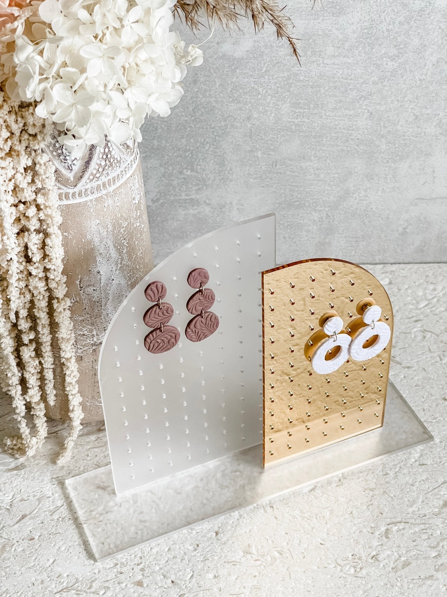 Half Arch Acrylic Earring Stand - The Humble Gift Co.