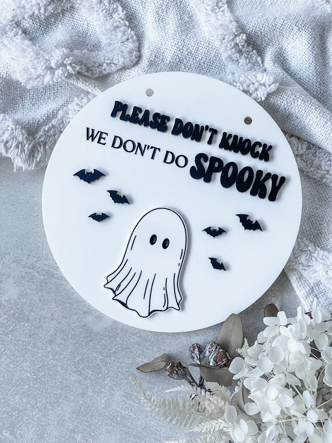 Halloween Door Sign - We Don't Do Spooky - The Humble Gift Co.