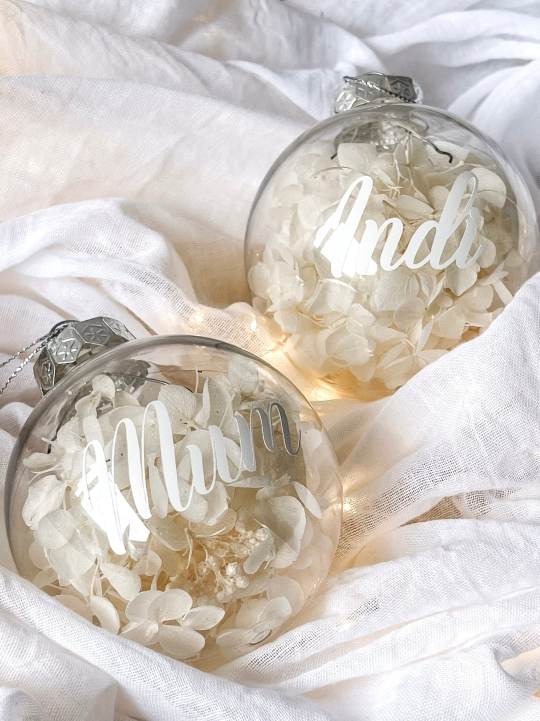 Personalised Flower Baubles - The Humble Gift Co.