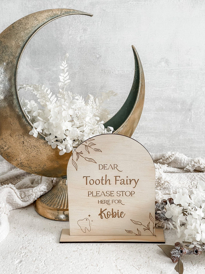 Personalised Tooth Fairy Sign with Tooth Image - The Humble Gift Co.