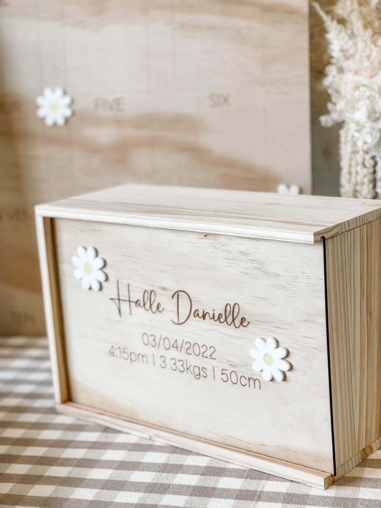 Personalised Wooden Keepsake Box - Daisies - The Humble Gift Co.