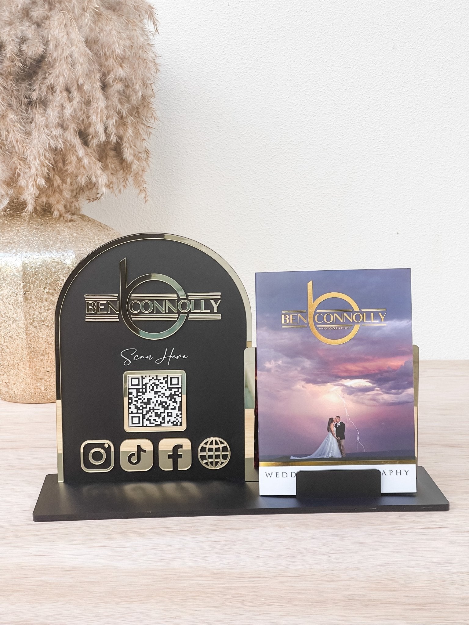 Social Media Stand with business card or A6/ A5 slot - The Humble Gift Co.
