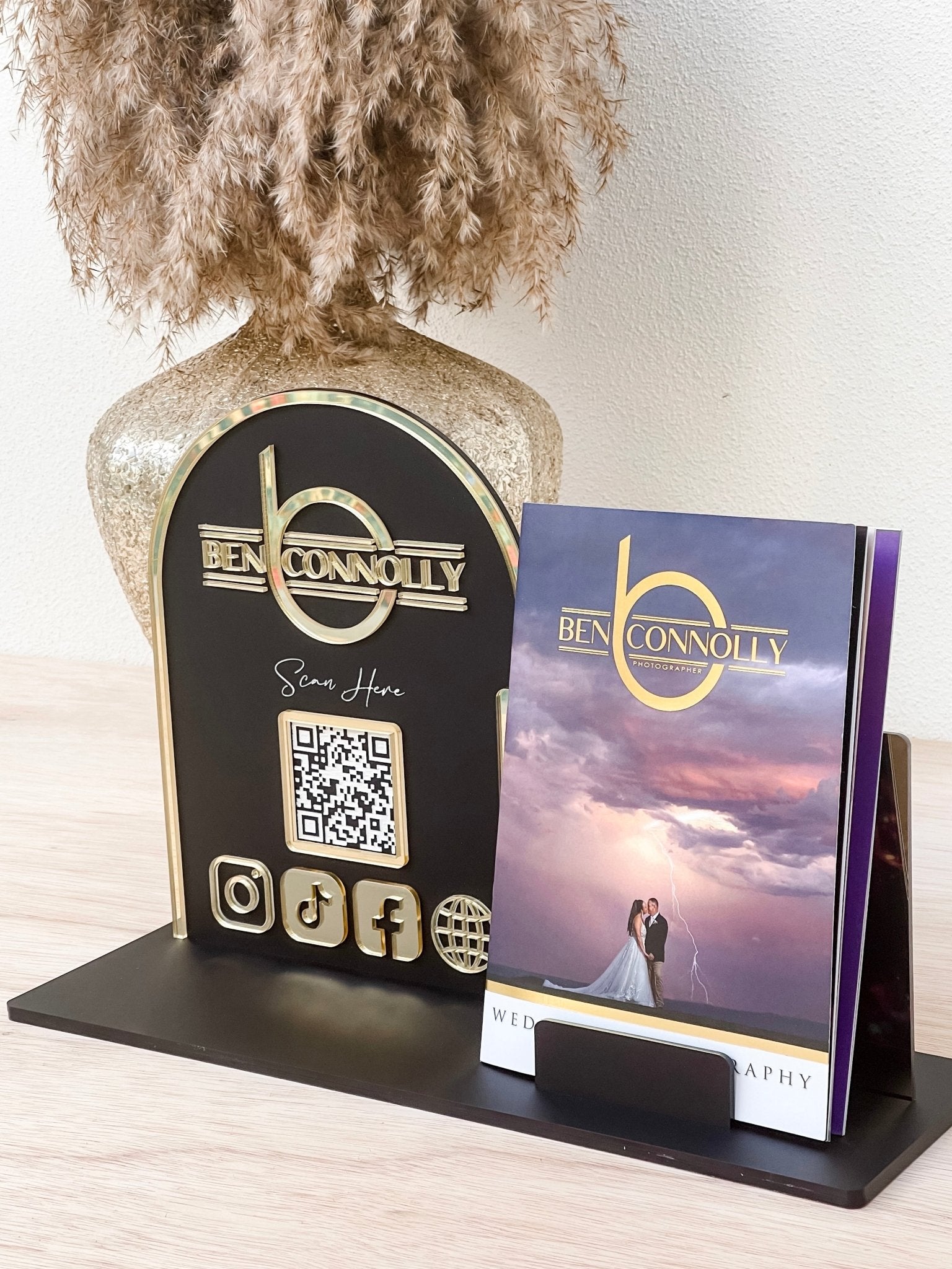 Social Media Stand with business card or A6/ A5 slot - The Humble Gift Co.