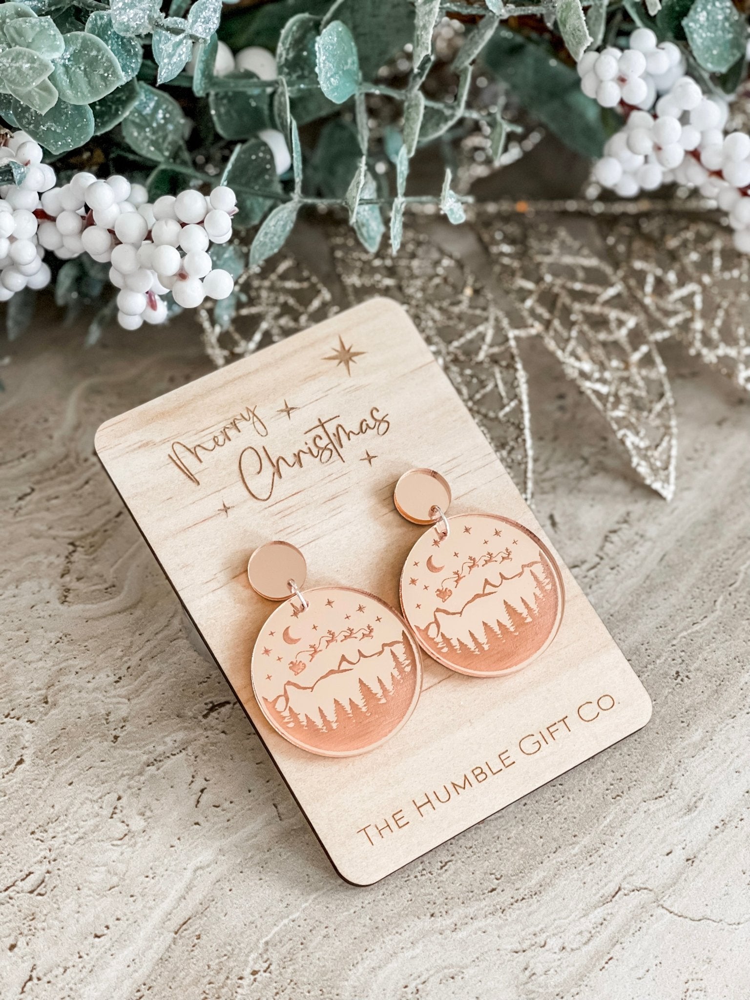 Sunny Coast Santa Christmas Earrings - The Humble Gift Co.